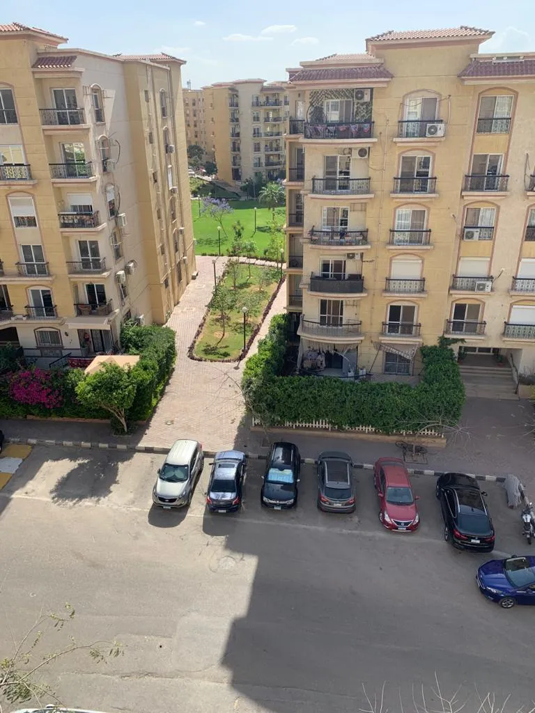 Apartment for sale in El Rehab in New Cairo of 119 m² with 3 bedrooms