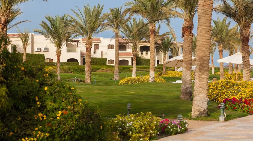 Chalet for sale in LA Vista 4 in Ain Sokhna of 140 m² with 3 bedrooms