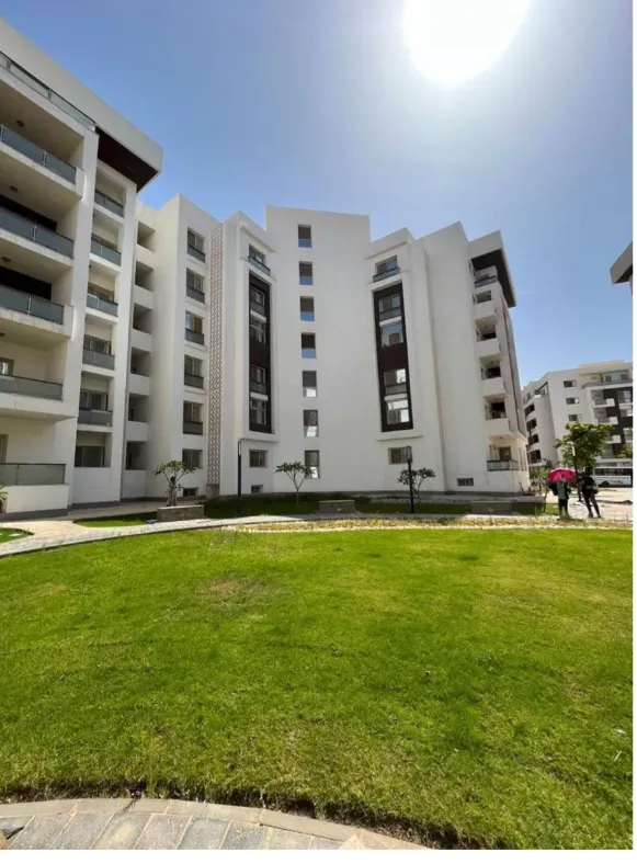 Apartment for sale in Al Maqsad in New Capital City of 121 m² with 3 bedrooms