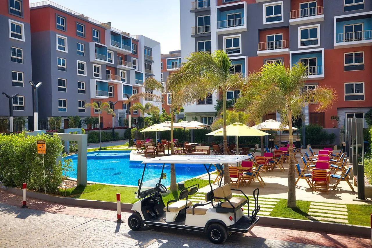 Apartment for sale in Amorada in New Cairo of 186 m² with 3 bedrooms