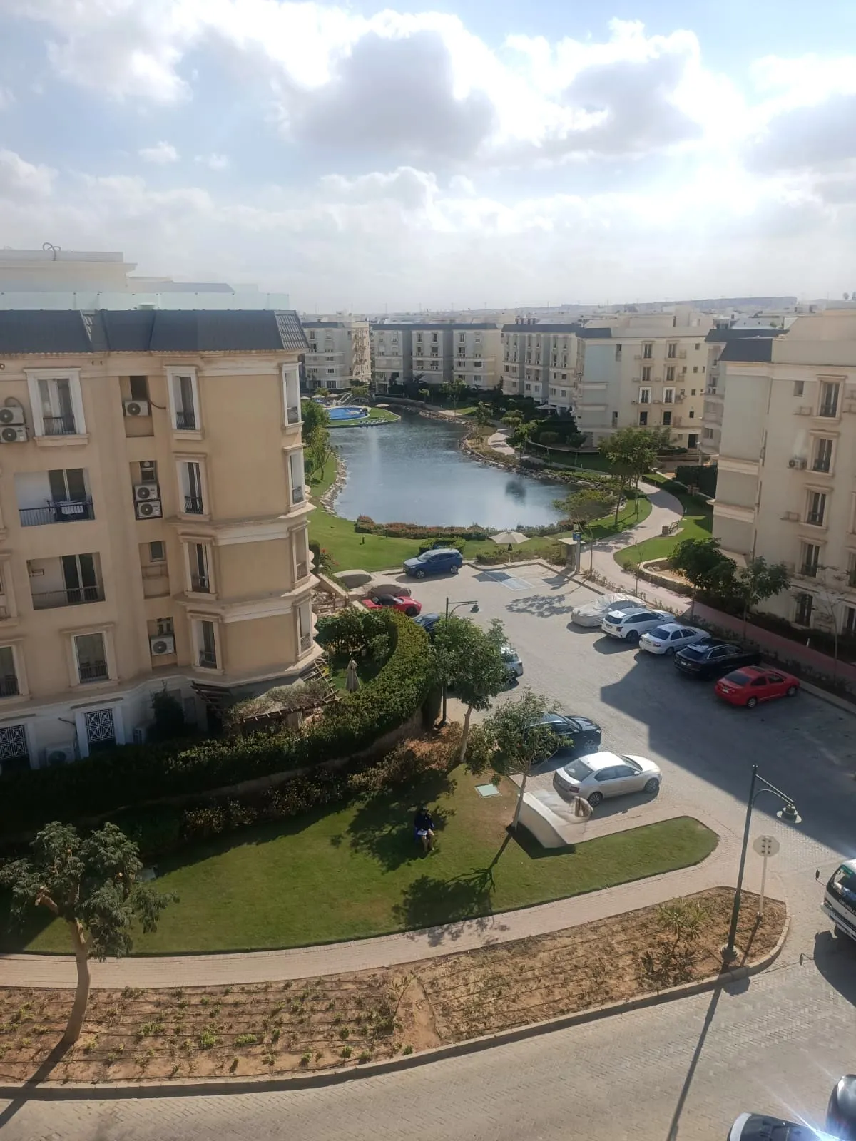 Penthouse for sale in Mountain View Hyde Park in New Cairo of 166 m² with 3 bedrooms
