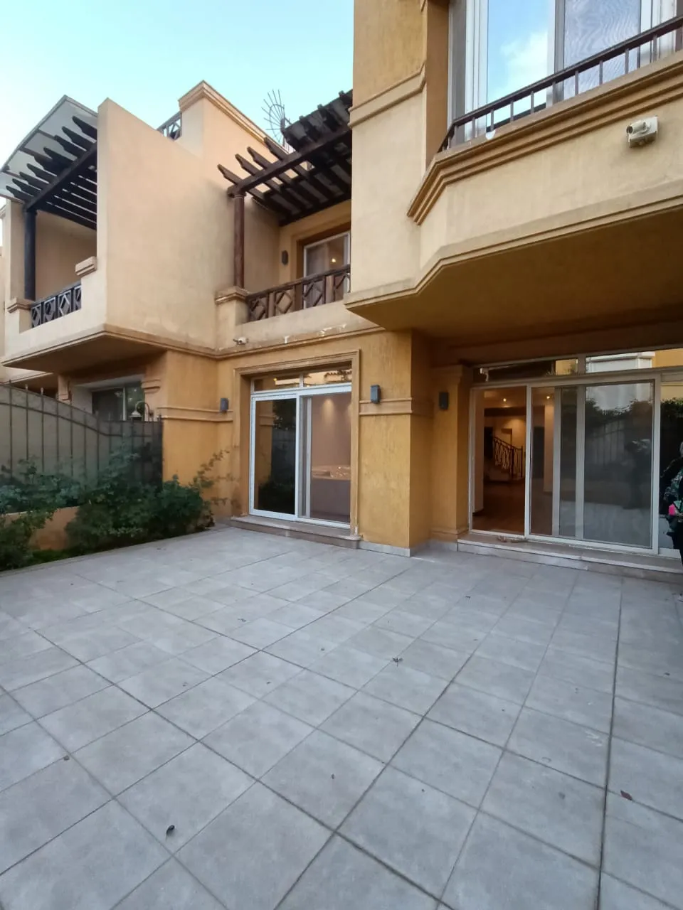 Townhouse for sale in La Terra in New Cairo of 293 m² with 4 bedrooms