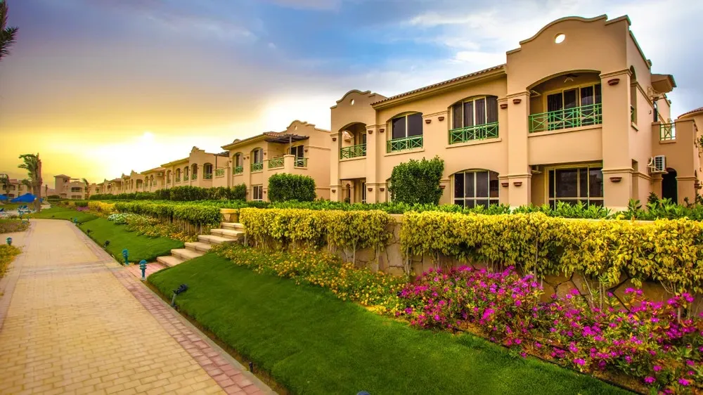 Chalet for sale in La Vista Gardens in Ain Sokhna of 150 m² with 3 bedrooms