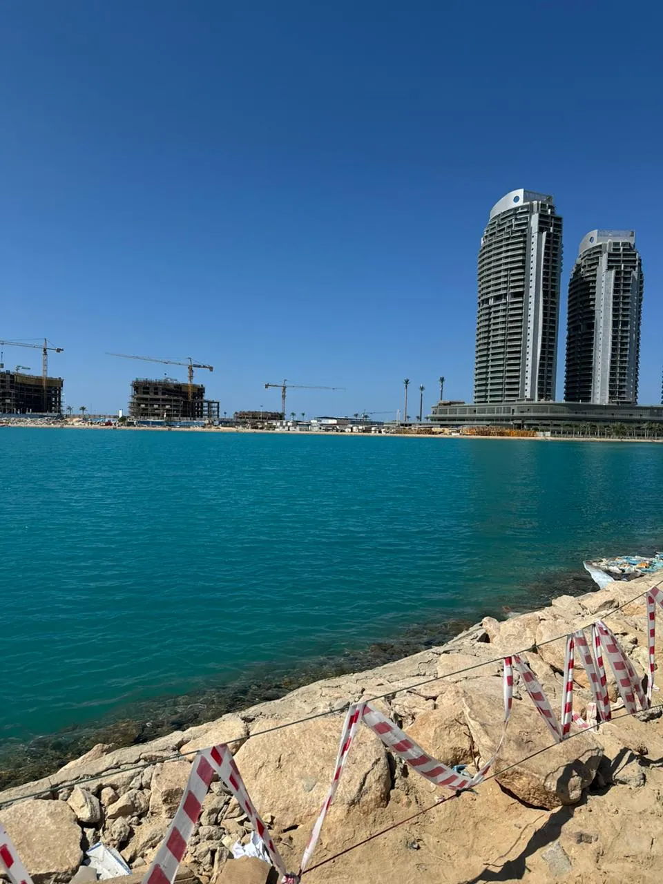 للبيع في بالم هيلز العلمين الجديدة في بمساحة 0 م² تتكون من 0 غرف