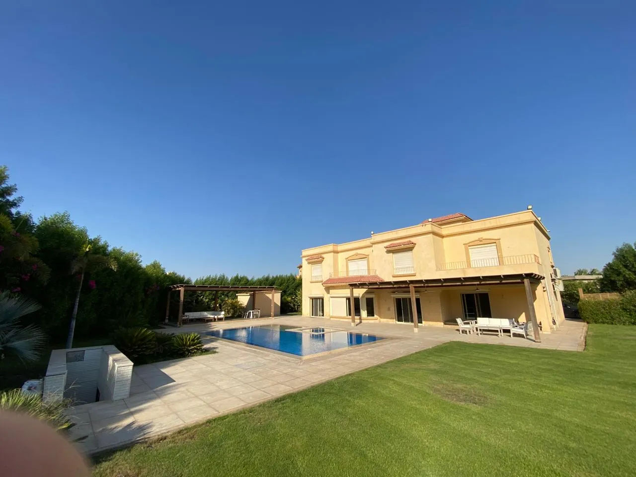 Villa for sale in Wadi El Nakhil in New Zayed of 430 m² with 5 bedrooms