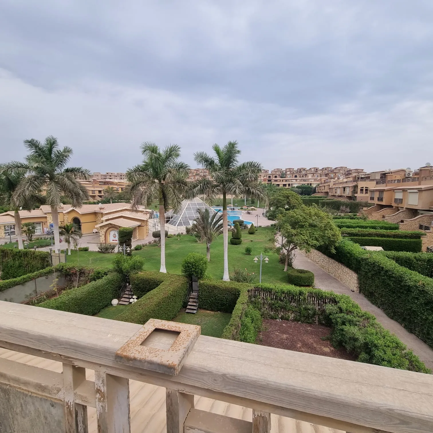 Townhouse for sale in Pyramids Walk in 6th of October City of 380 m² with 4 bedrooms