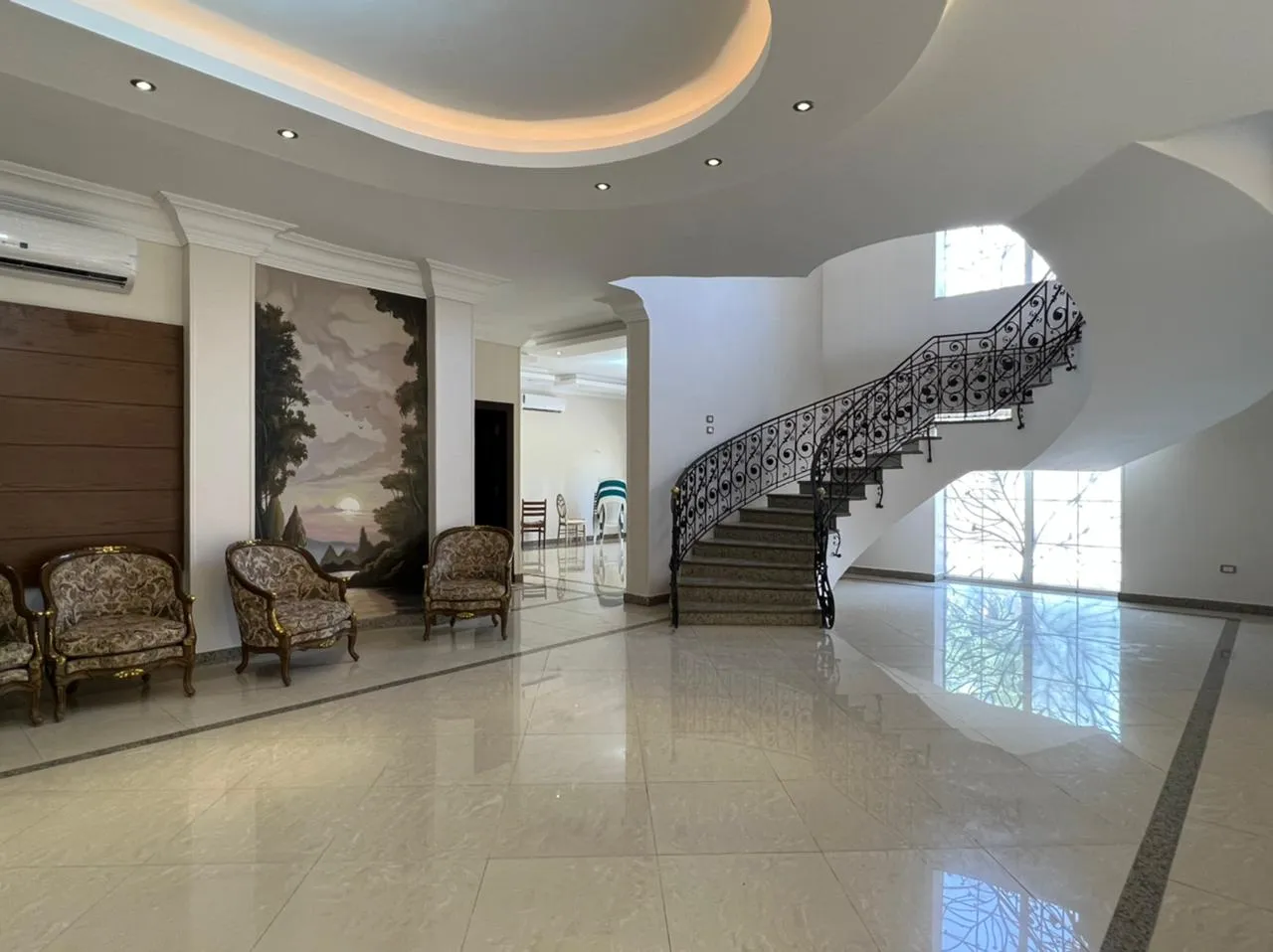 Villa for sale in Madinaty in Madinaty of 615 m² with 6 bedrooms