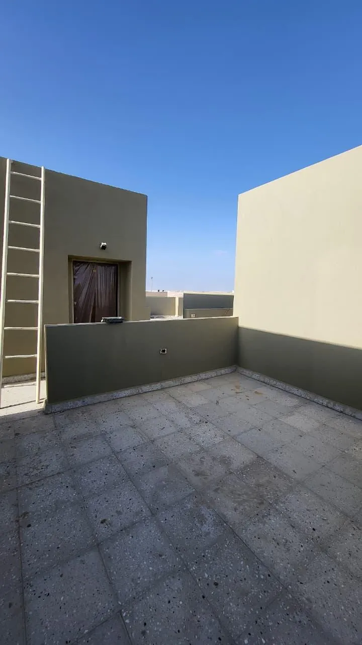 للبيع في زهرة مرشدي جروب في بمساحة 0 م² تتكون من 0 غرف