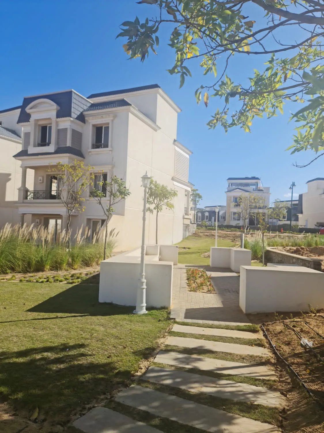 Villa for sale in Mountain View Chillout Park in Northern Expansion of 386 m² with 5 bedrooms