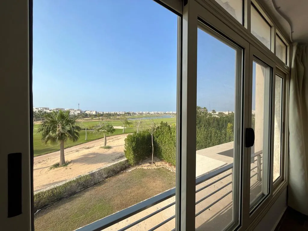 Chalet for sale in Hacienda Bay in Sidi Abdel Rahman of 250 m² with 4 bedrooms