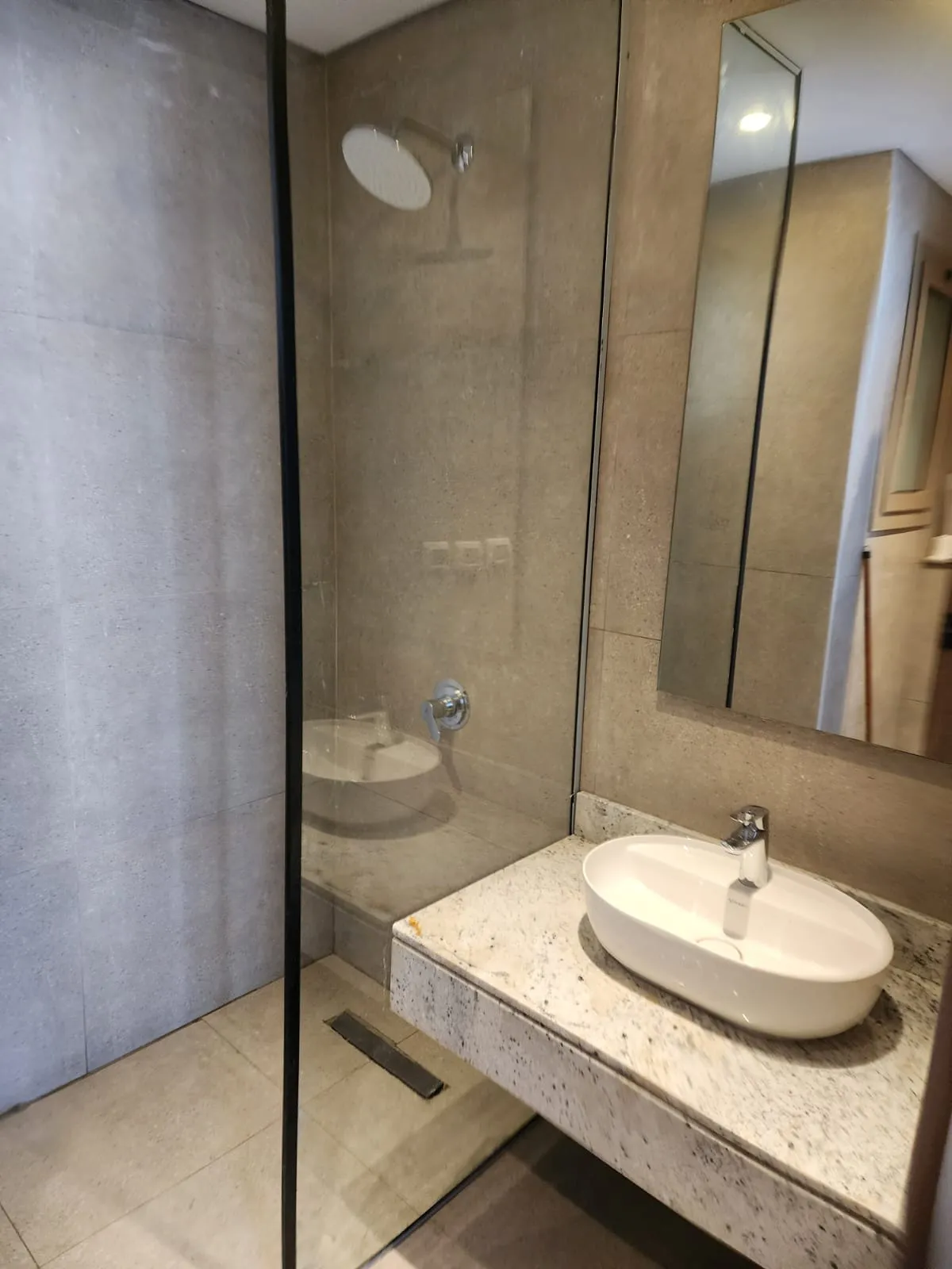 للبيع في هاسيندا ويست في بمساحة 0 م² تتكون من 0 غرف