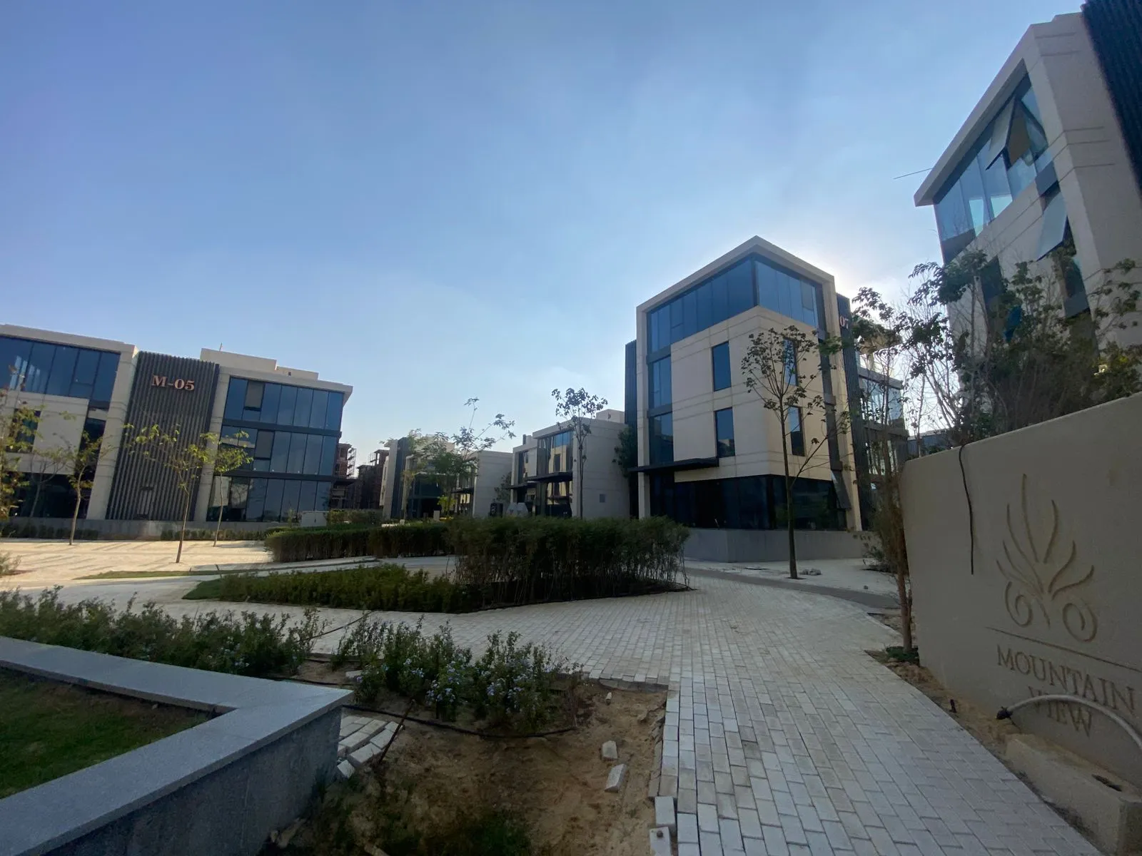 Building for sale in HeartWork in New Cairo of 315 m² with 0 bedrooms