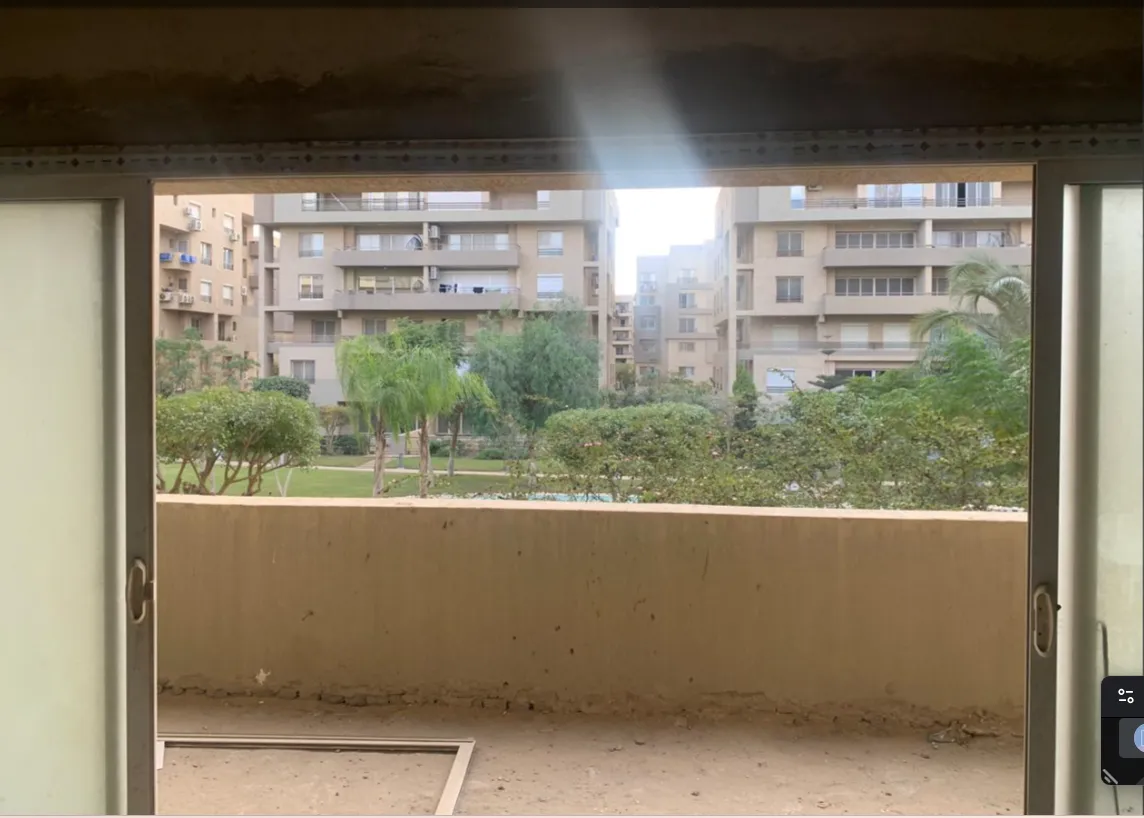 Apartment for sale in The Square in New Cairo of 171 m² with 3 bedrooms