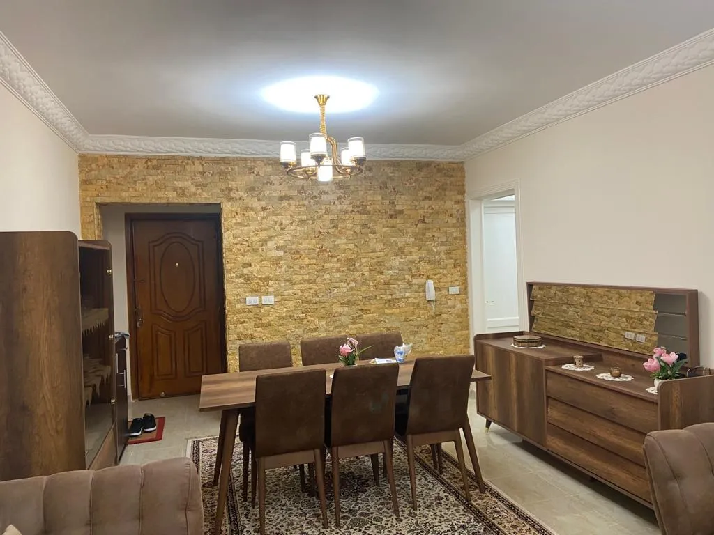 Apartment for sale in El Rehab in New Cairo of 131 m² with 3 bedrooms