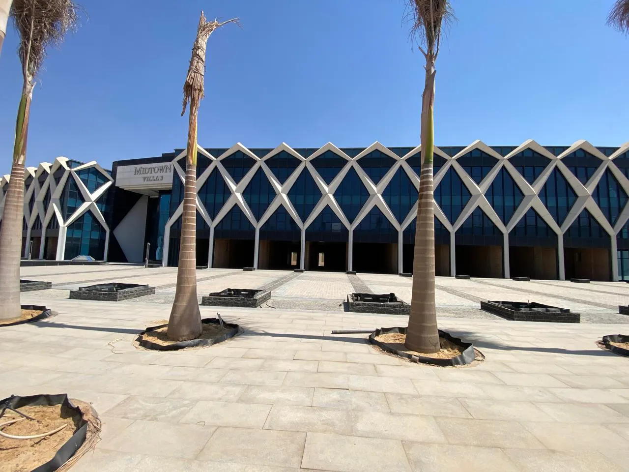 Retail for sale in Midtown New Capital Villa in New Capital City of 120 m² with 0 bedrooms