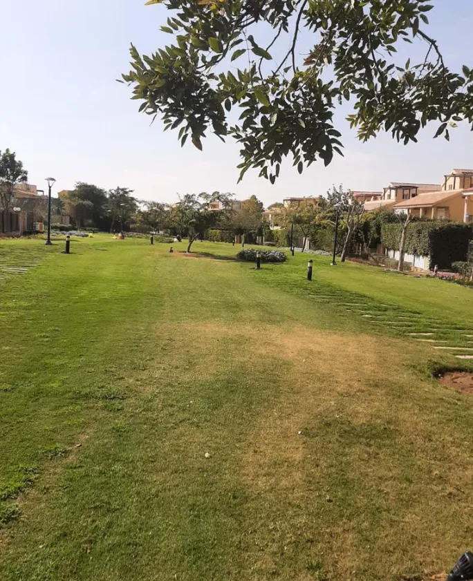 Villa for sale in Madinaty in Madinaty of 323 m² with 4 bedrooms