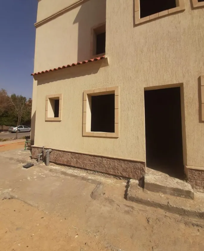 Villa for sale in Madinaty in Madinaty of 323 m² with 4 bedrooms