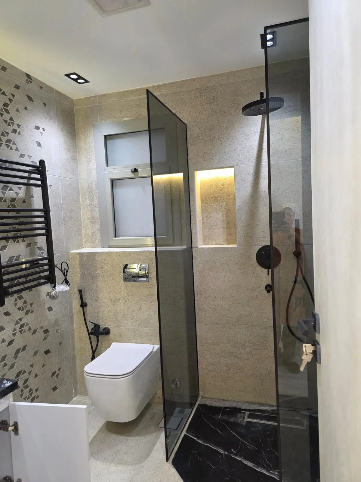 Apartment for sale in Capital Gardens in New Cairo of 193 m² with 3 bedrooms