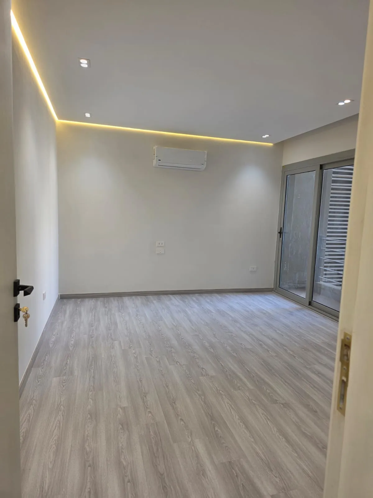 Apartment for sale in Capital Gardens in New Cairo of 193 m² with 3 bedrooms