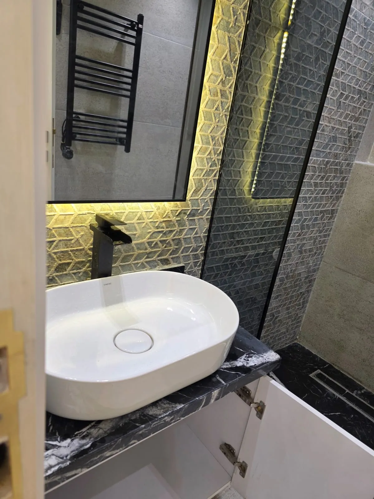 Apartment for sale in Capital Gardens in New Cairo of 192 m² with 3 bedrooms
