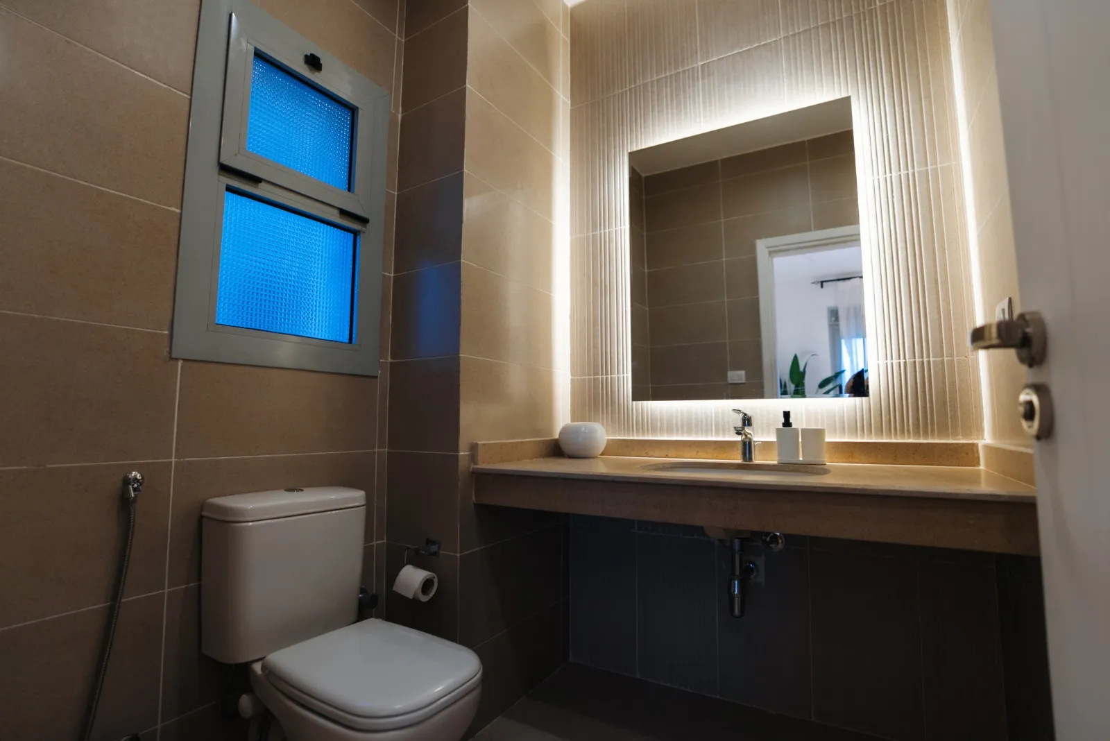 Chalet for sale in Ein Bay in Ain Sokhna of 110 m² with 2 bedrooms