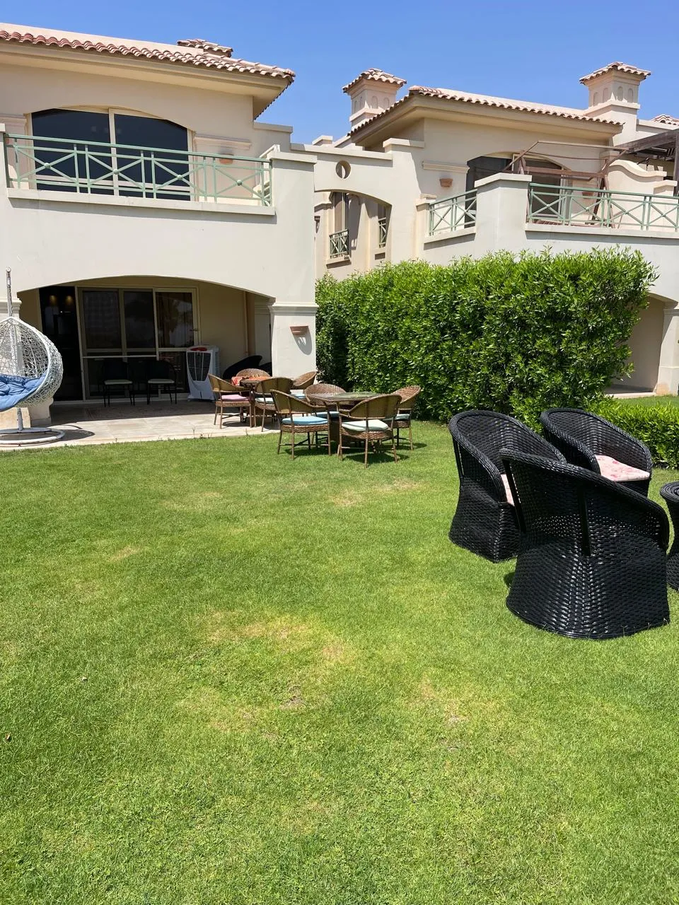 Chalet for sale in La Vista 6 in Ain Sokhna of 140 m² with 4 bedrooms