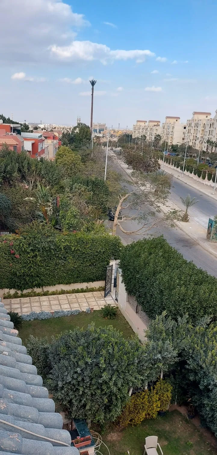 Villa for sale in Solimanya Gardens in El Sheikh Zayed of 400 m² with 6 bedrooms