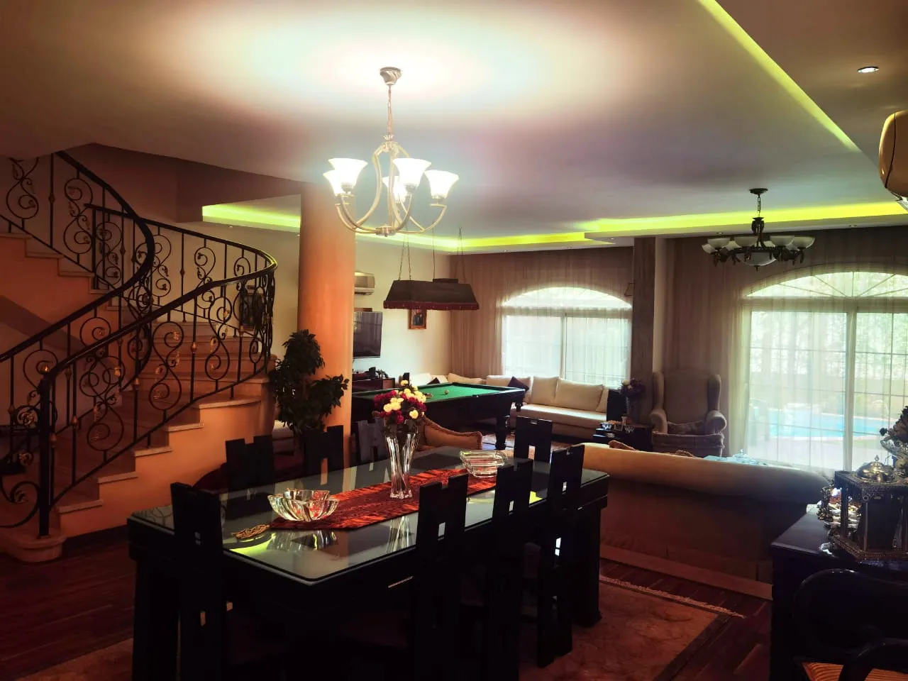 Twinhouse for sale in Golden Heights in New Cairo of 400 m² with 4 bedrooms
