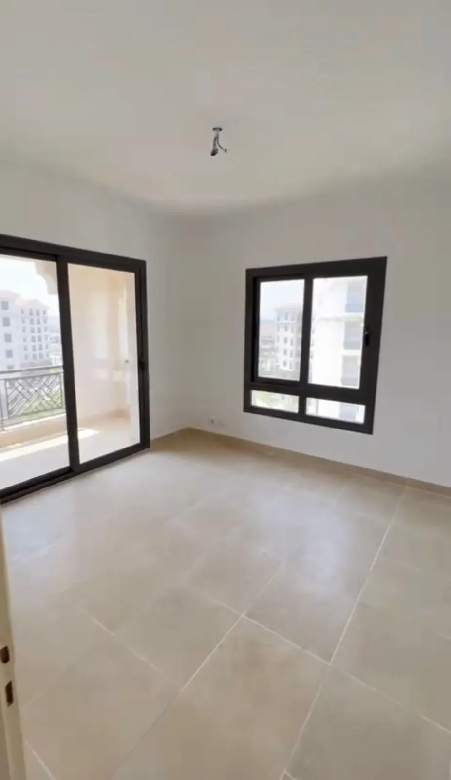 Apartment for sale in Celia in New Capital City of 158 m² with 3 bedrooms