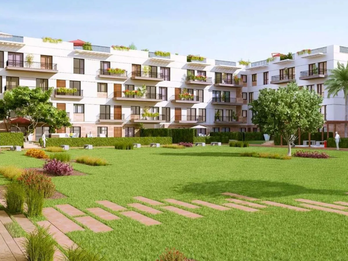 Apartment for sale in The Courtyards in 6th of October City of 218 m² with 3 bedrooms
