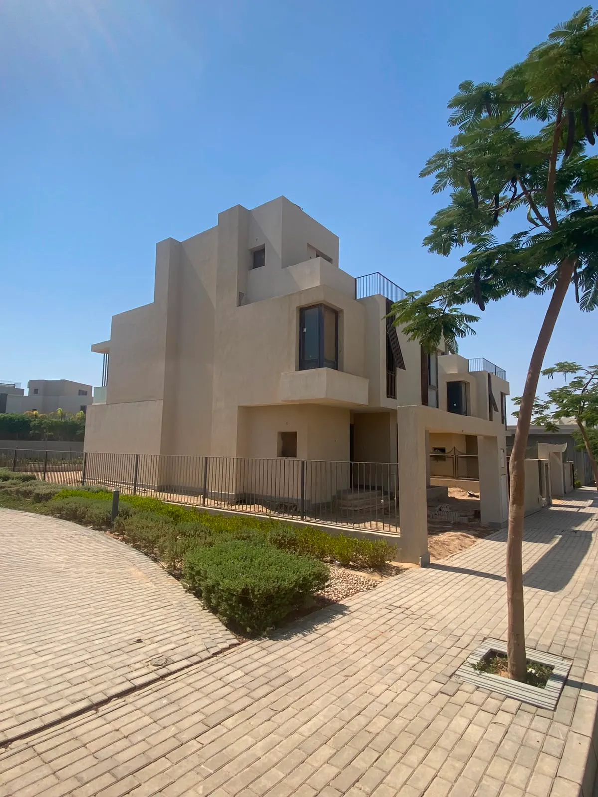 Villa for sale in SODIC East in New Heliopolis of 251 m² with 4 bedrooms