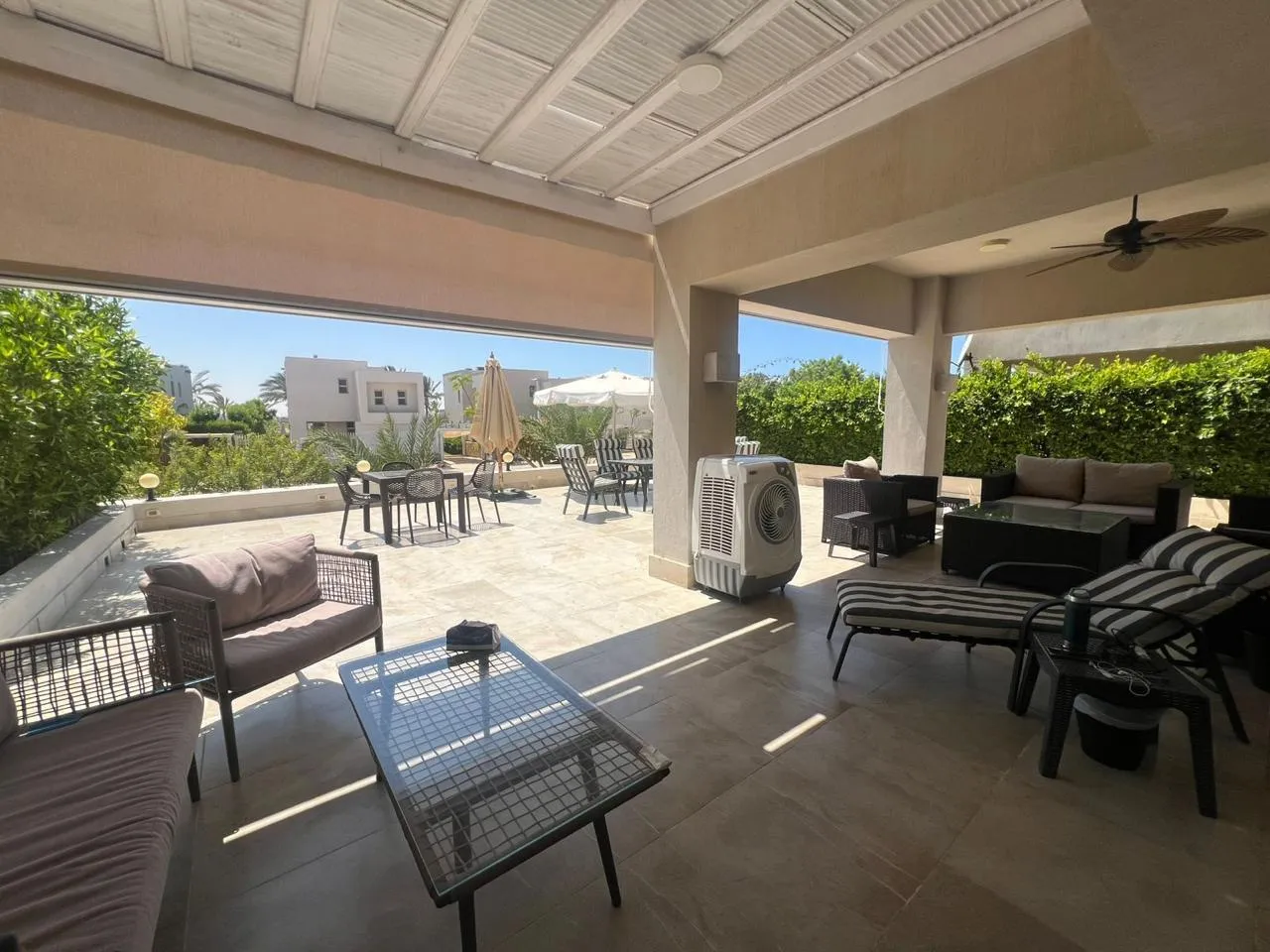 Chalet for sale in Hacienda Bay in Sidi Abdel Rahman of 140 m² with 3 bedrooms