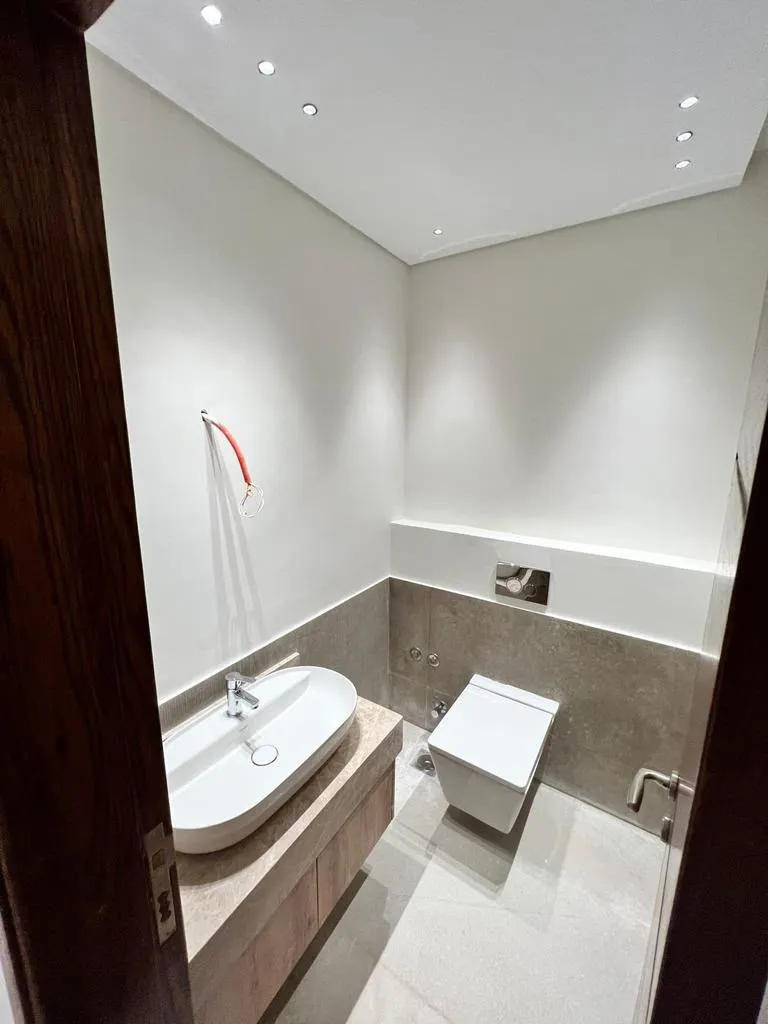 Apartment for sale in Mountain View Hyde Park in New Cairo of 208 m² with 3 bedrooms