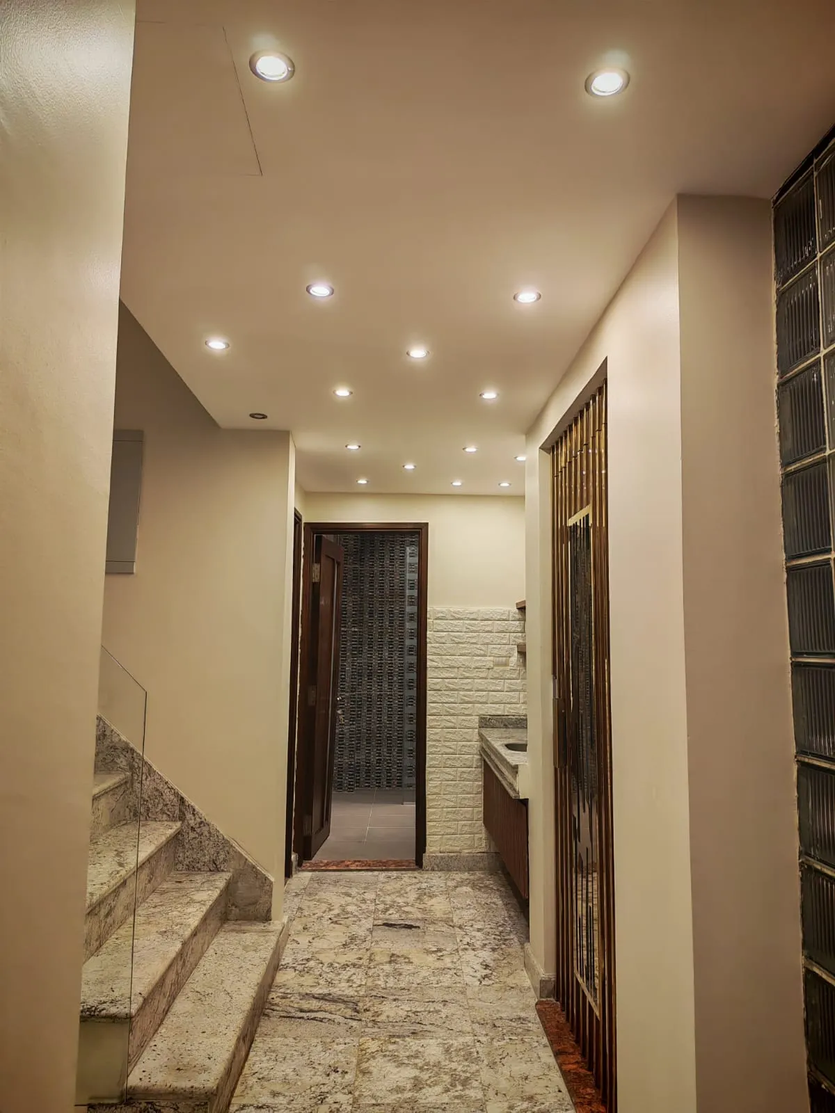 Villa for sale in Zayed Dunes in 6th of October City of 250 m² with 5 bedrooms
