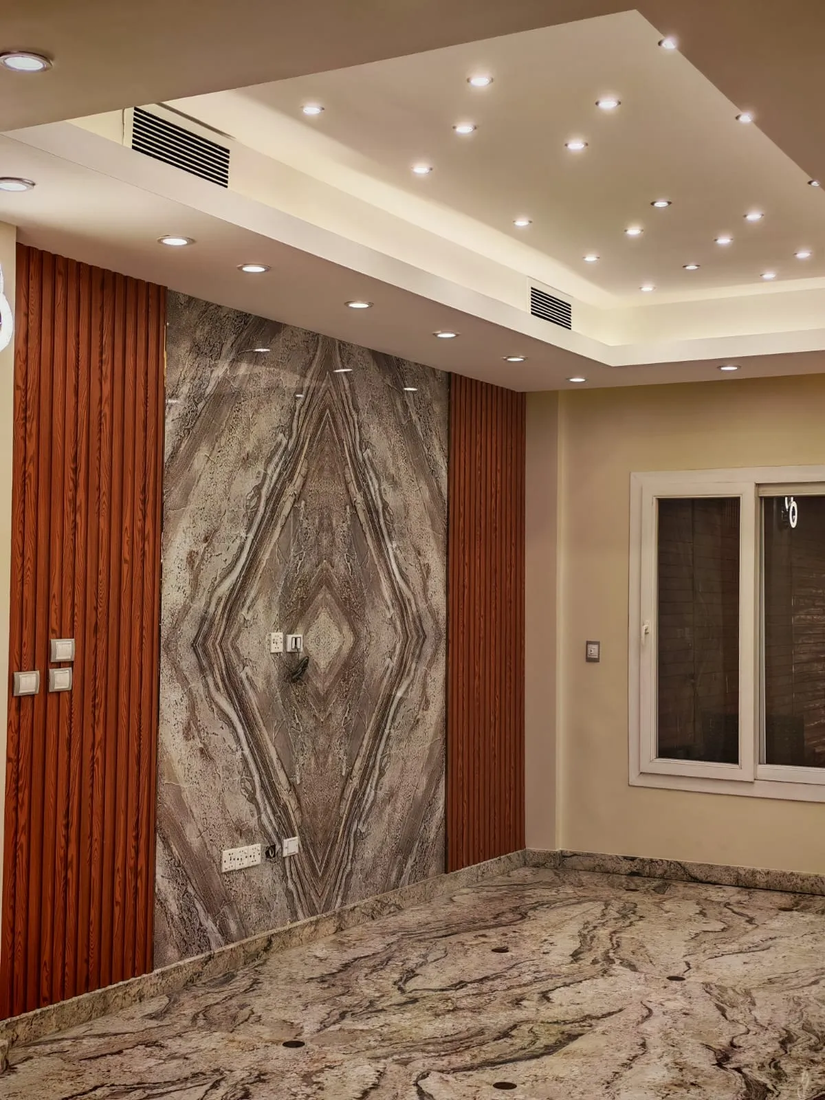 Villa for sale in Zayed Dunes in 6th of October City of 250 m² with 5 bedrooms
