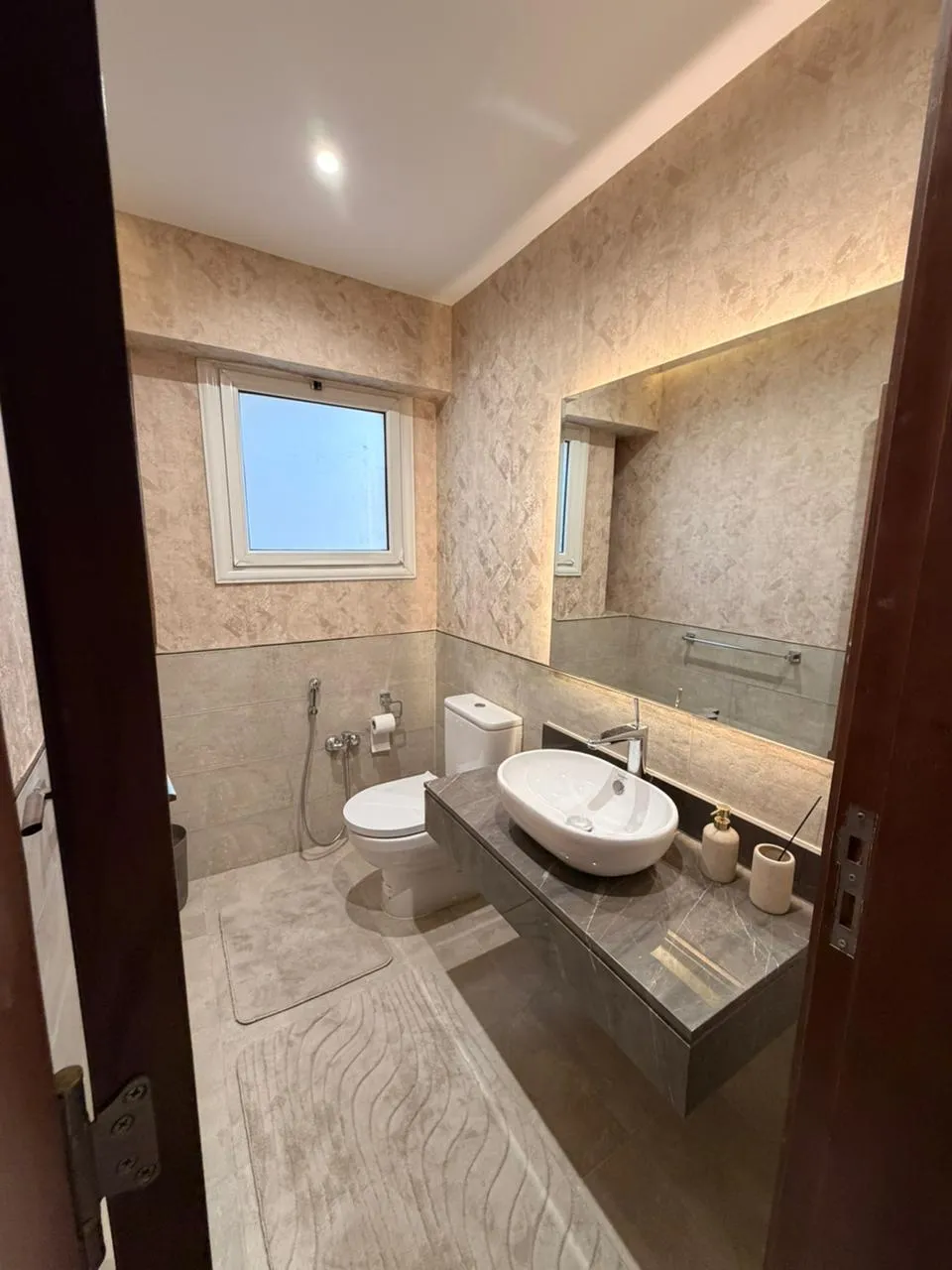 Apartment for sale in The Square in New Cairo of 185 m² with 3 bedrooms