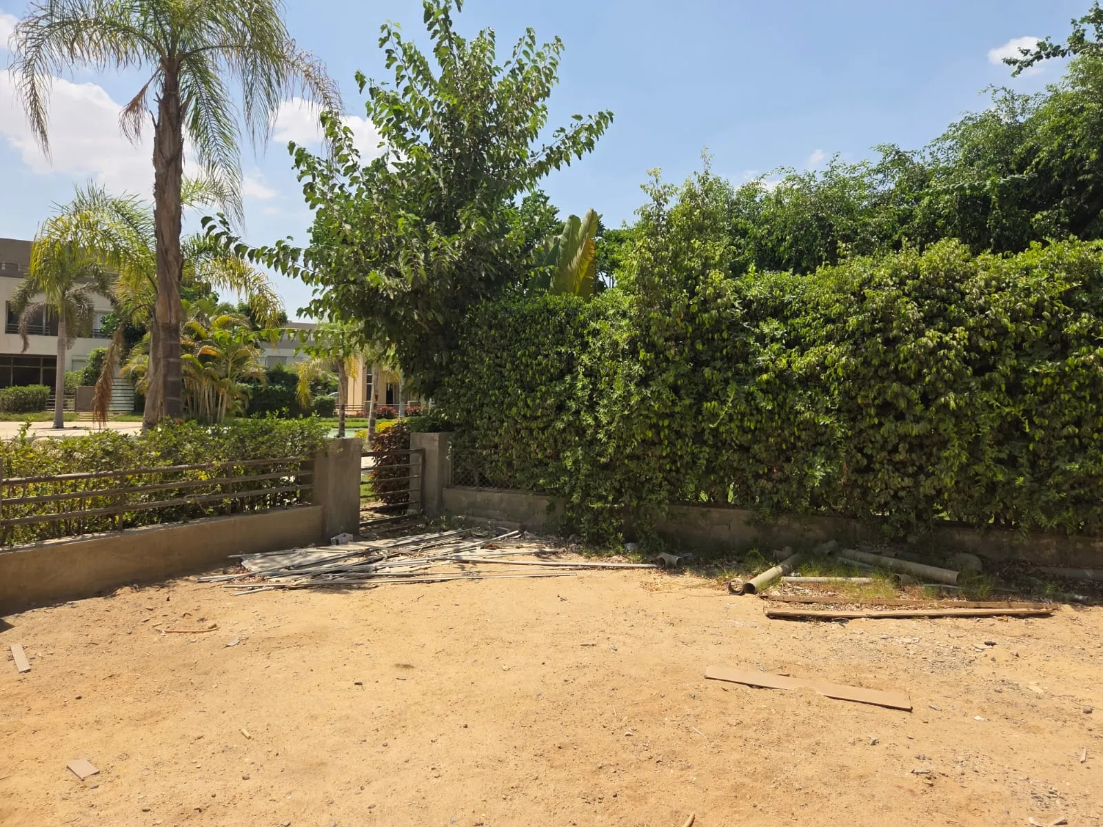 Townhouse for sale in The Square in New Cairo of 262 m² with 4 bedrooms