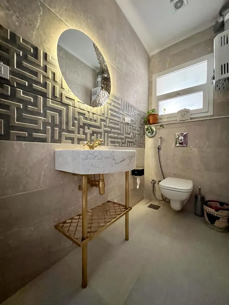 Apartment for sale in October Plaza in Northern Expansion of 224 m² with 3 bedrooms