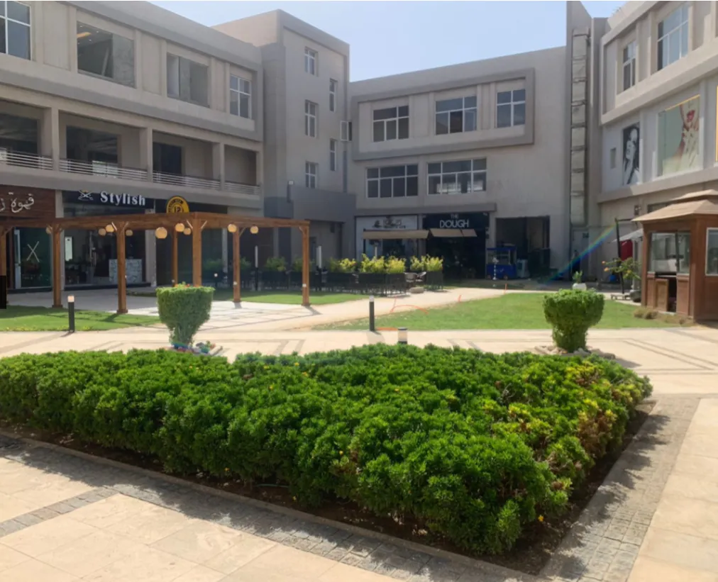 Retail for sale in Al Karma 4 in Northern Expansion of 180 m² with 0 bedrooms