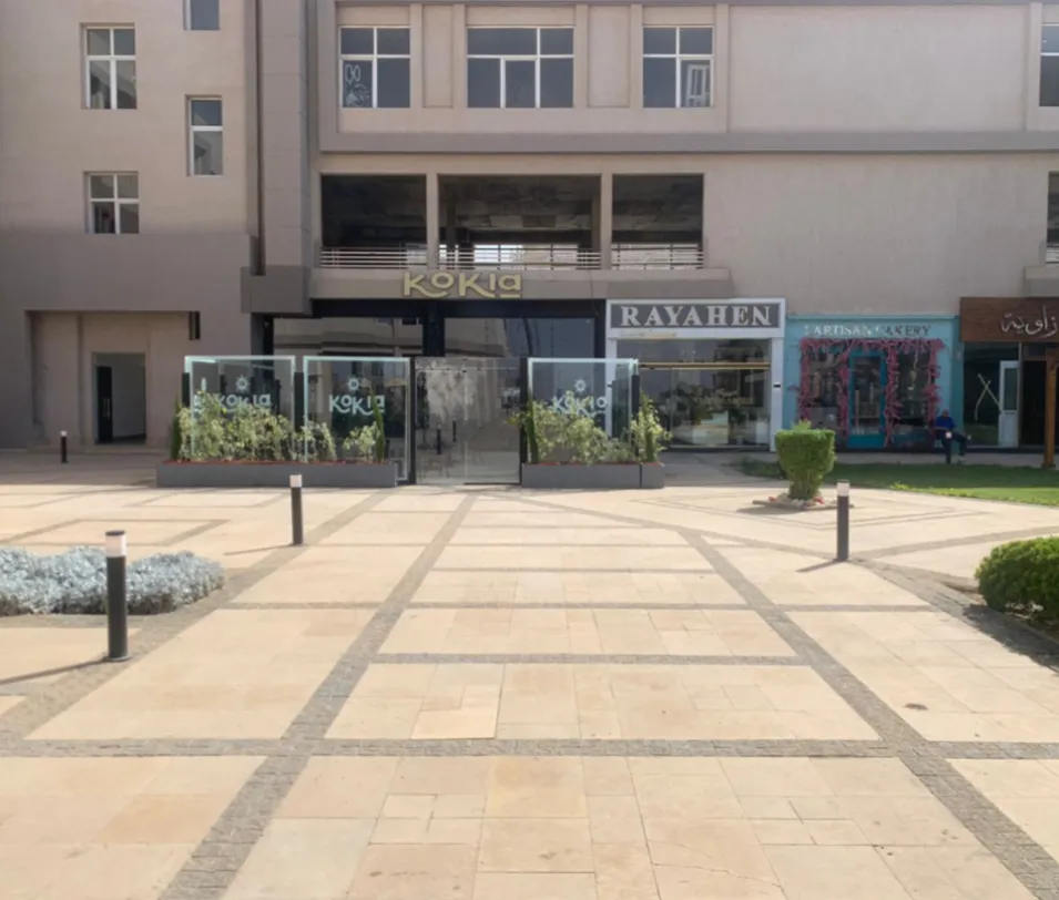 Retail for sale in Al Karma 4 in Northern Expansion of 180 m² with 0 bedrooms