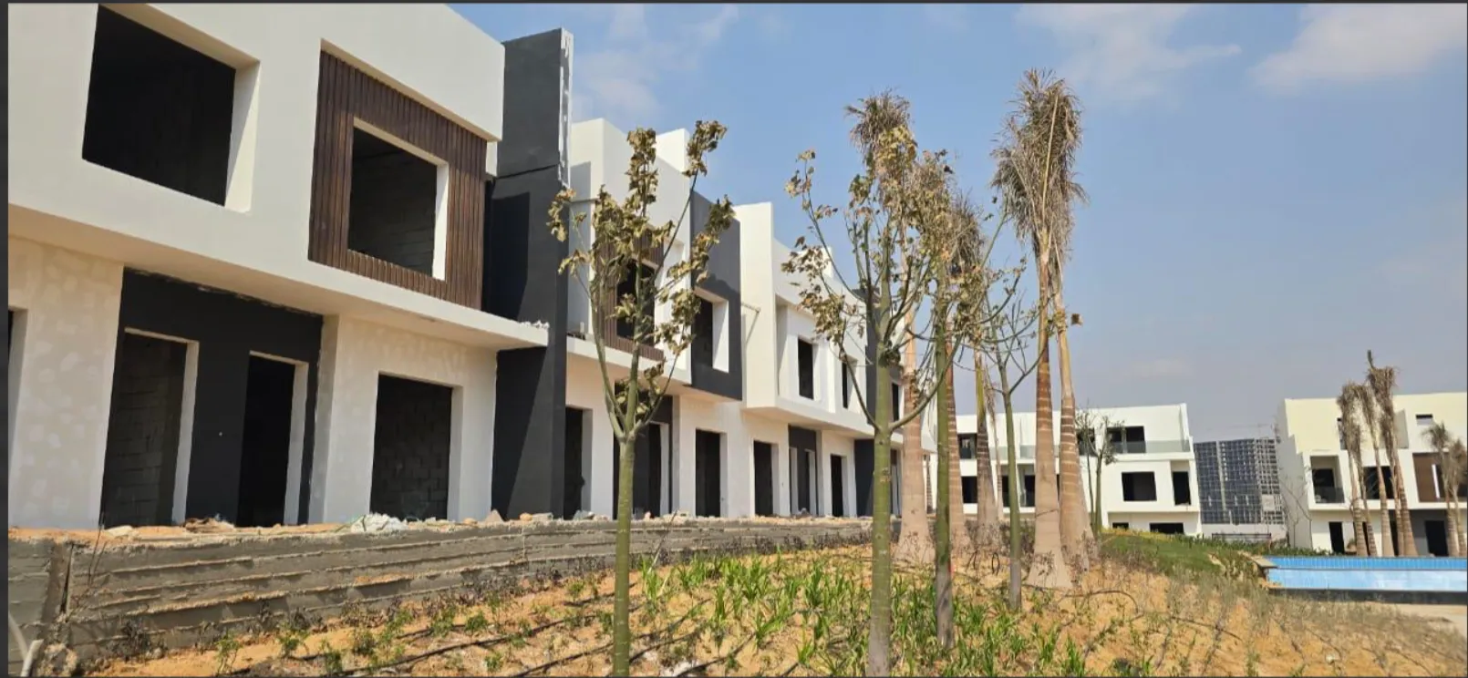 Townhouse for sale in Sun Capital in October Gardens of 210 m² with 3 bedrooms
