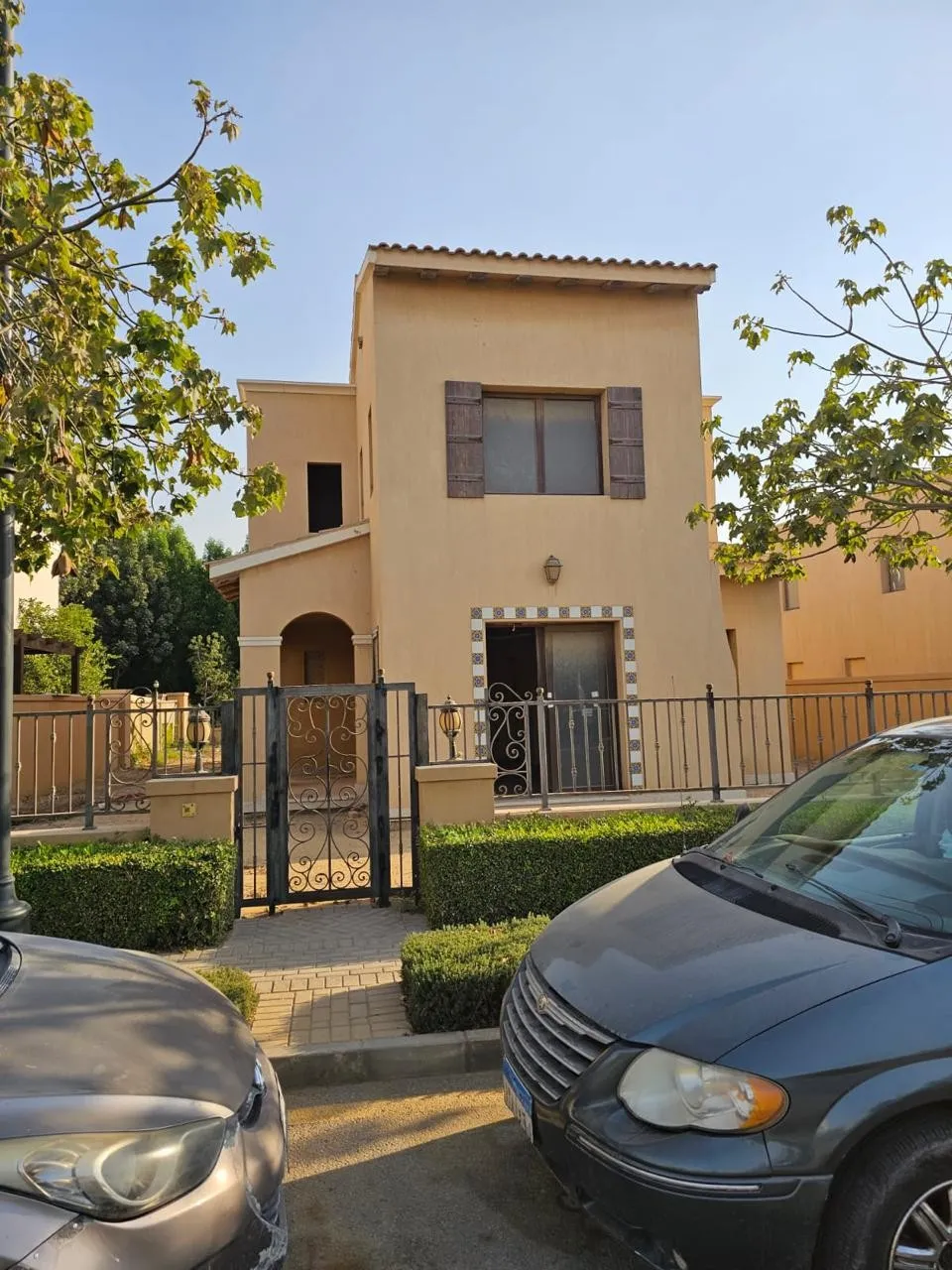 Villa for sale in Mivida in New Cairo of 253 m² with 3 bedrooms