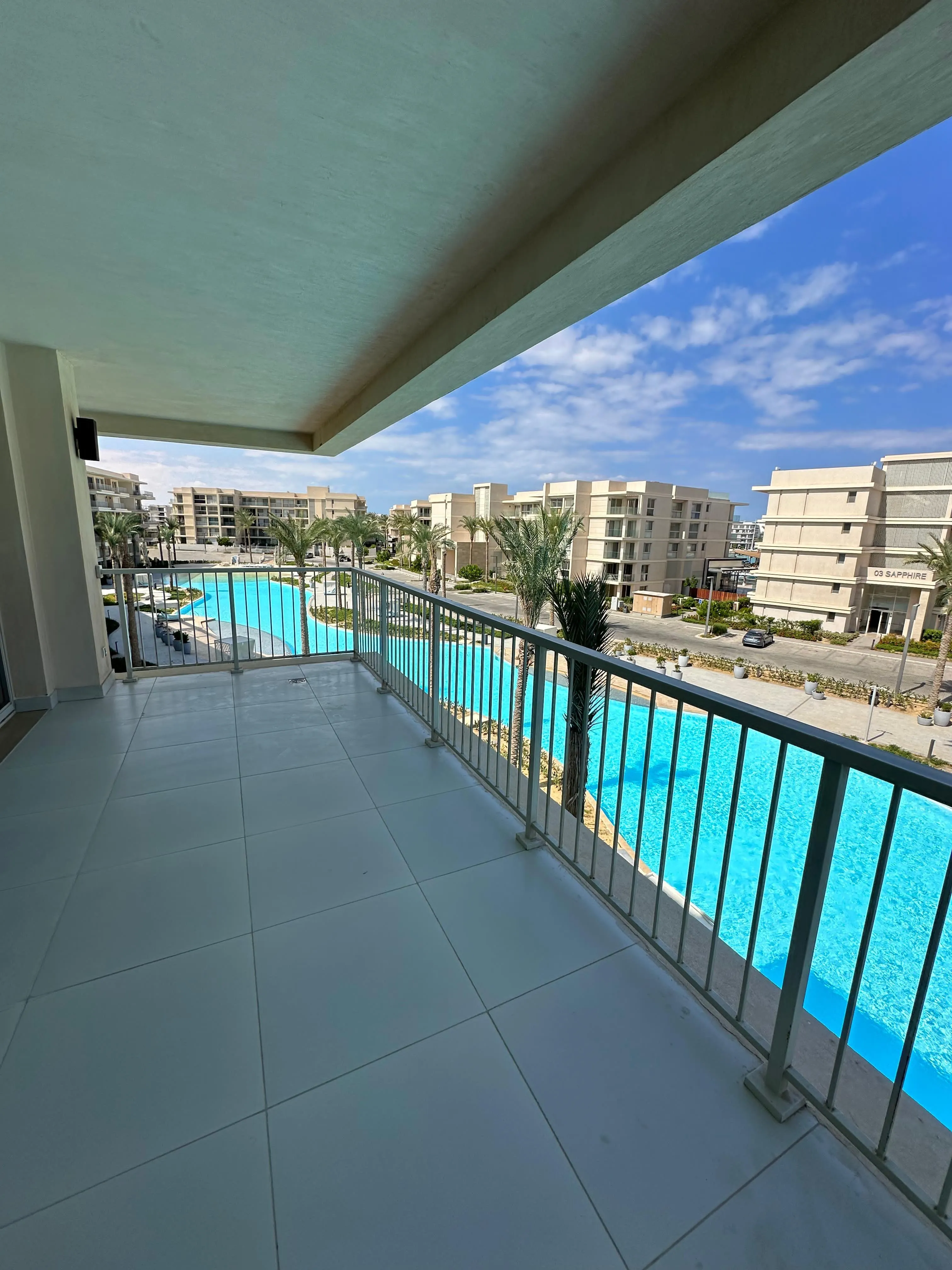 Apartment for sale in Marassi in Sidi Abdel Rahman of 218 m² with 3 bedrooms