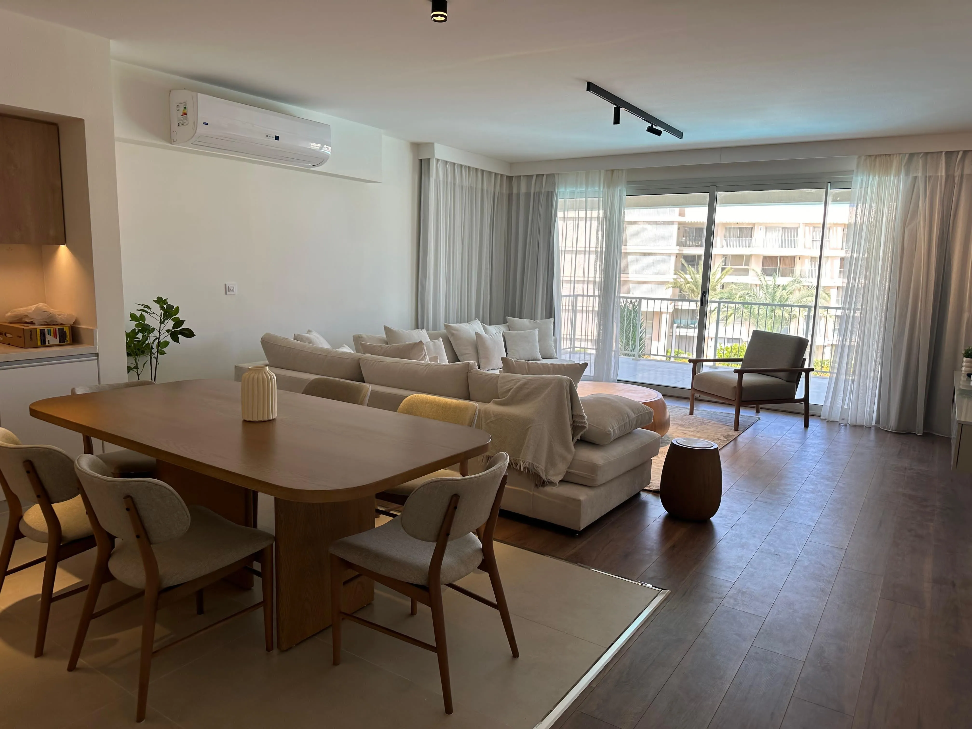 Apartment for sale in Marassi in Sidi Abdel Rahman of 218 m² with 3 bedrooms