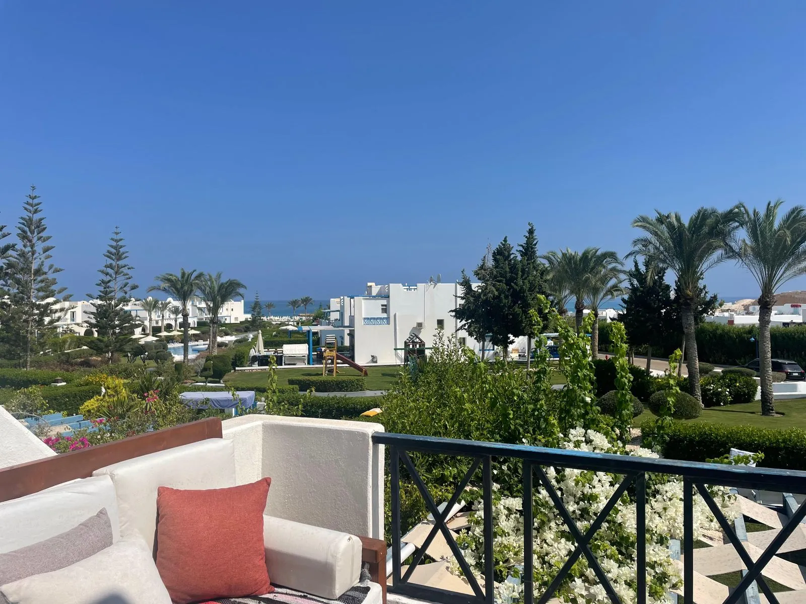 Townhouse for sale in Mountain View Ras El Hekma in Ras El Hekma of 161 m² with 3 bedrooms