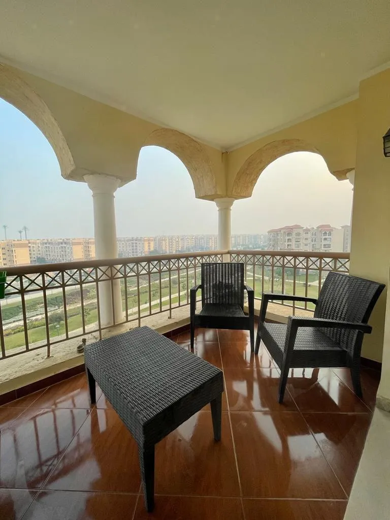 Apartment for sale in Madinaty in Madinaty of 208 m² with 3 bedrooms