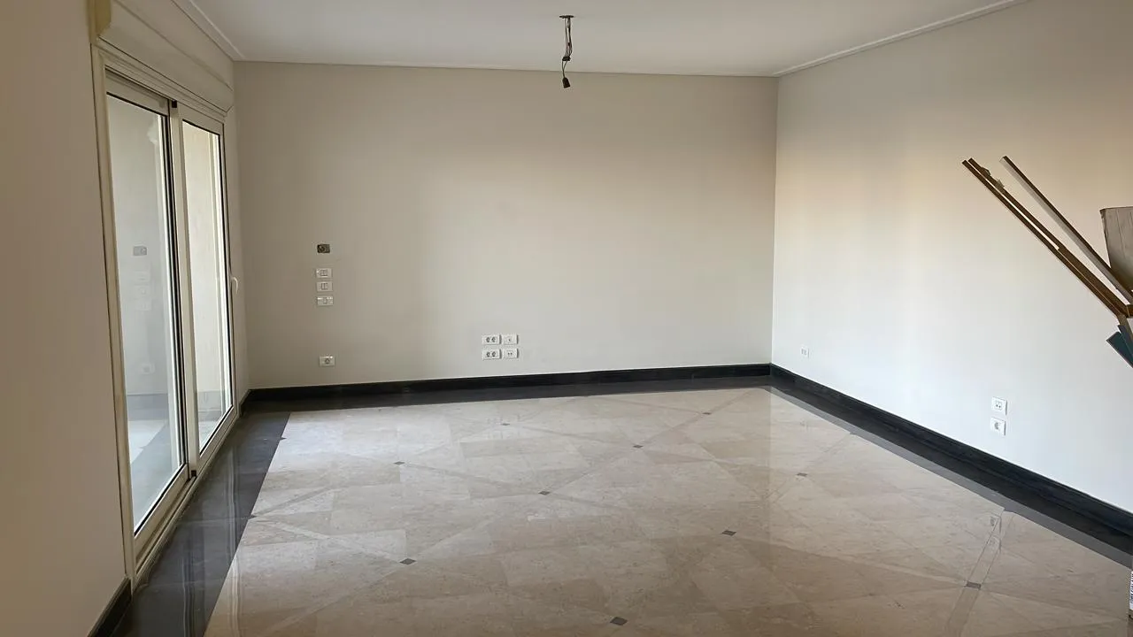 Apartment for sale in New Giza in 6th of October City of 173 m² with 2 bedrooms