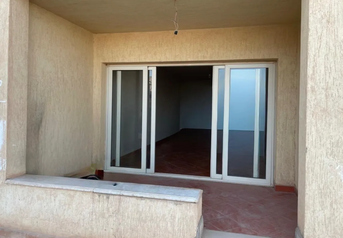 Chalet for sale in Porto Sokhna in Ain Sokhna of 100 m² with 2 bedrooms