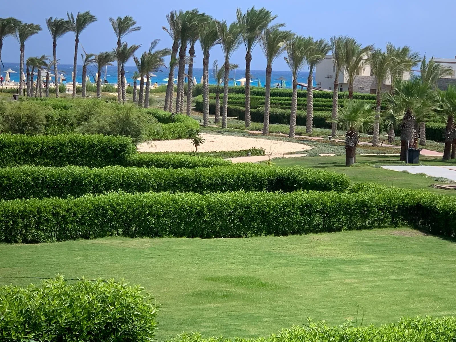 Twinhouse for sale in Amwaj in Sidi Abdel Rahman of 230 m² with 4 bedrooms