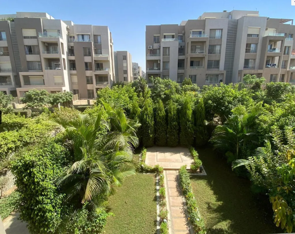 Penthouse for sale in Village Garden Katameya in New Cairo of 245 m² with 3 bedrooms